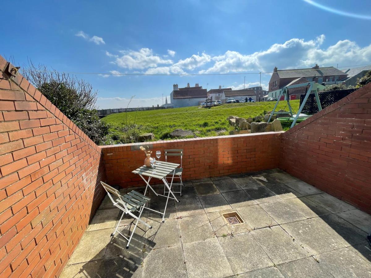 Cliff Haven, Sea View Holiday Home. Cullercoats エクステリア 写真